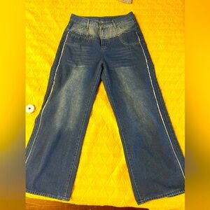 Y2K jeans. Women’s size XL.
